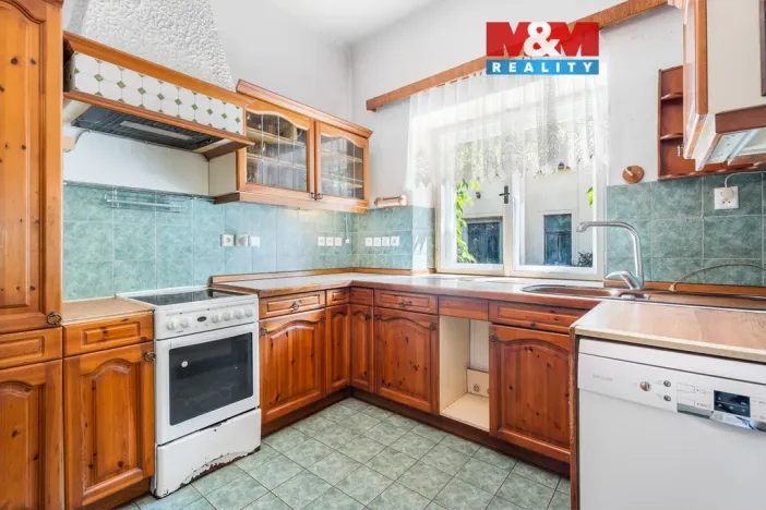 Prodej rodinného domu, Háje nad Jizerou - Loukov, 180 m2