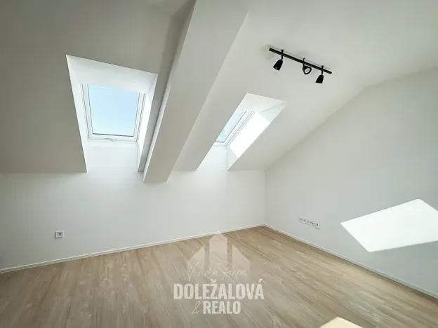 Pronájem bytu 1+kk, Třešť, Wolkerova, 38 m2