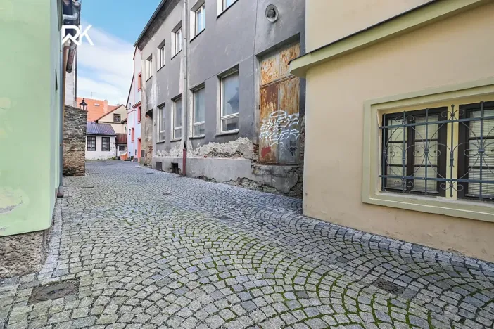 Prodej rodinného domu, Kolín, Pražská, 600 m2