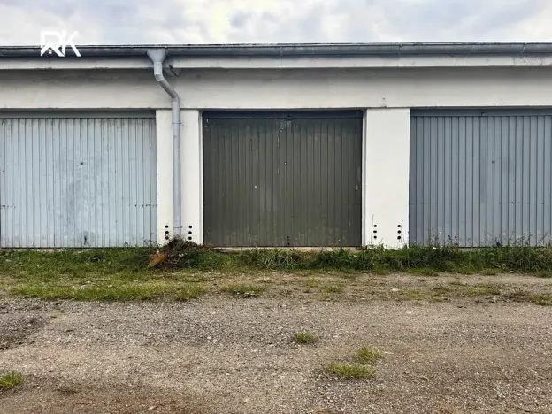 Prodej garáže, Hradec Králové, U Mostku, 19 m2