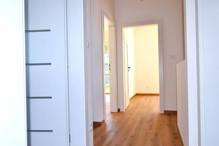 Prodej rodinného domu, Jenišov, Slunná, 117 m2