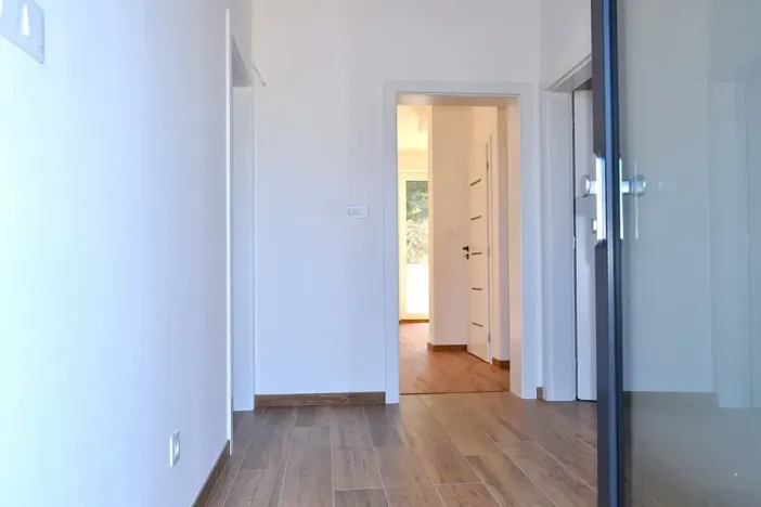 Pronájem rodinného domu, Jenišov, Slunná, 117 m2