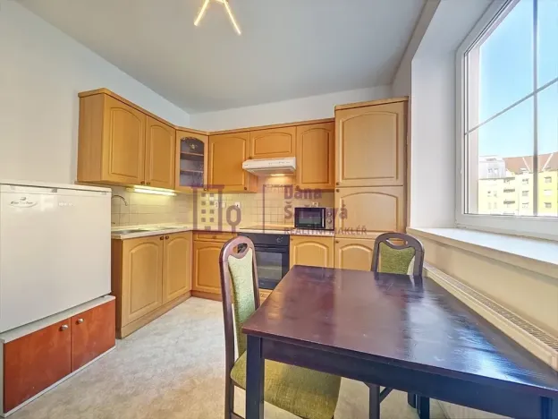 Pronájem bytu 1+kk, Jindřichův Hradec, Nušlova, 23 m2