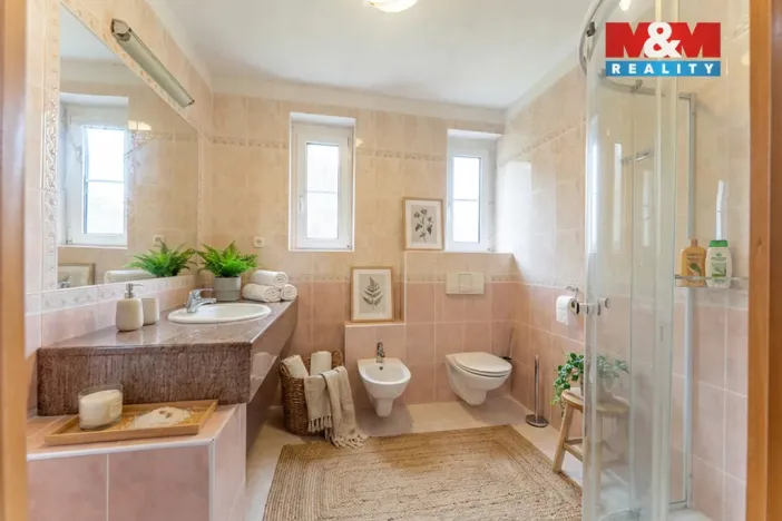 Prodej rodinného domu, Loket, Zahradní, 174 m2