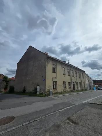 Prodej vícegeneračního domu, Svratka, 280 m2