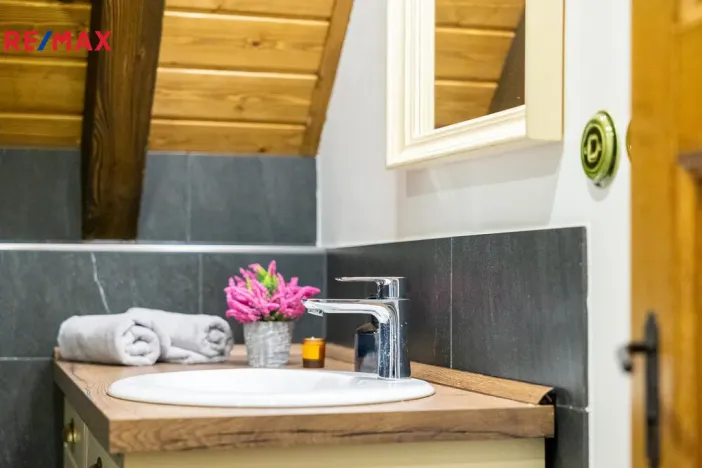 Prodej rodinného domu, Horní Maršov, Pod Černým vrchem, 212 m2