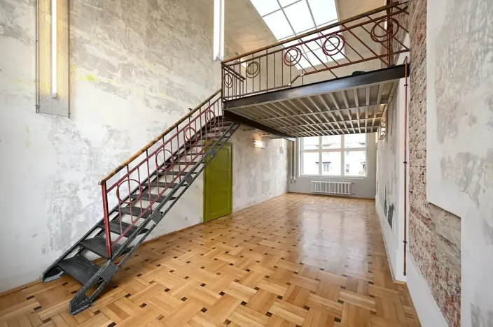 Pronájem kanceláře, Hradec Králové, Pospíšilova, 79 m2