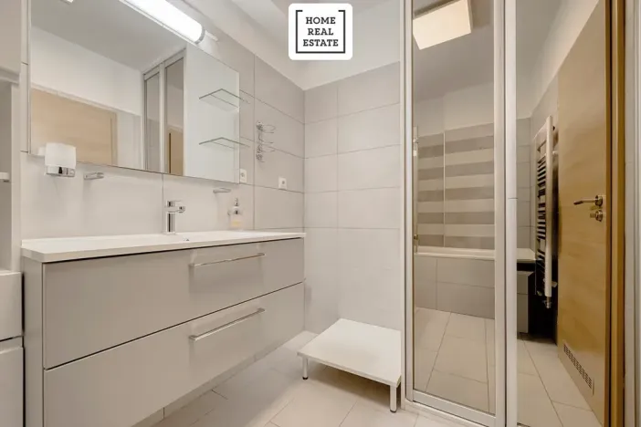 Prodej bytu 3+kk, Praha - Libeň, Nad Rokoskou, 77 m2