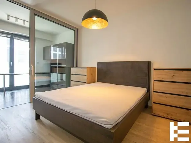 Pronájem bytu 2+kk, Praha - Žižkov, Olšanská, 52 m2