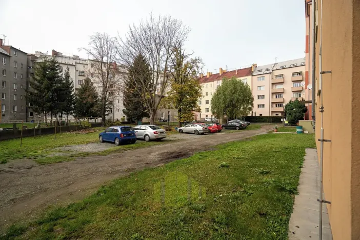 Pronájem bytu 2+kk, Olomouc, Charkovská, 48 m2