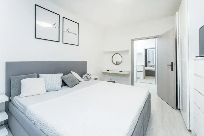 Pronájem bytu 2+kk, Hradec Králové - Pražské Předměstí, U Koruny, 60 m2