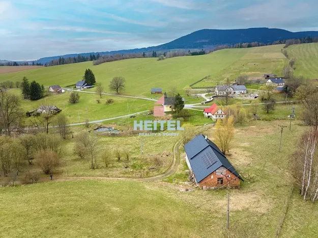 Prodej chalupy, Hanušovice, 300 m2