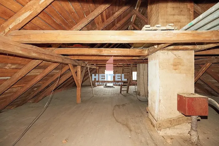 Prodej chalupy, Hanušovice, 300 m2