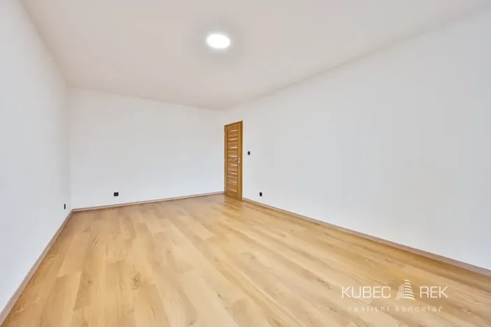 Prodej bytu 3+1, Pelhřimov, Pražská, 64 m2