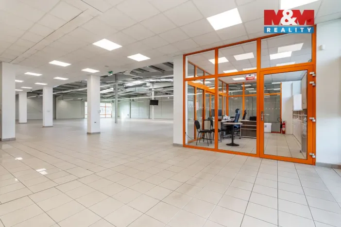 Pronájem obchodního prostoru, Žďár nad Sázavou - Žďár nad Sázavou 1, Brněnská, 1224 m2