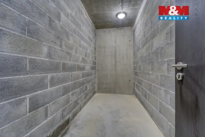 Pronájem bytu 1+kk, Plzeň - Skvrňany, Františka Kováříka, 46 m2