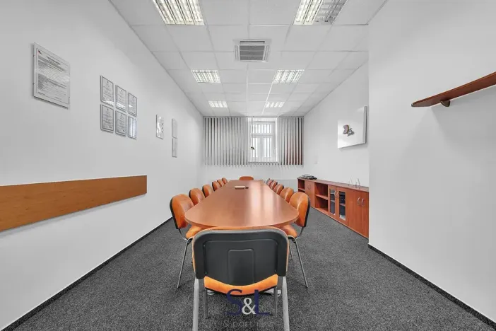 Prodej výrobních prostor, Nový Bor, Sklářská, 6477 m2