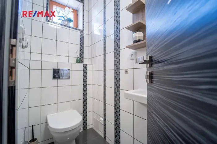 Prodej rodinného domu, Nupaky, Kruhová, 161 m2