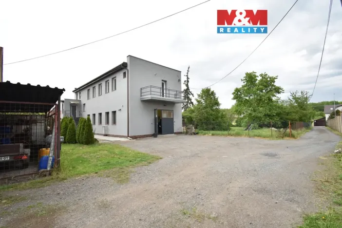 Prodej rodinného domu, Libiš, 300 m2
