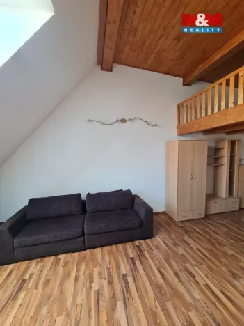 Pronájem bytu 1+kk, Velké Přílepy, Roztocká, 44 m2