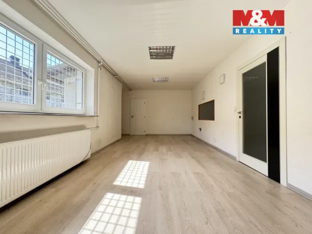 Pronájem skladu, Zubčice - Markvartice, 427 m2