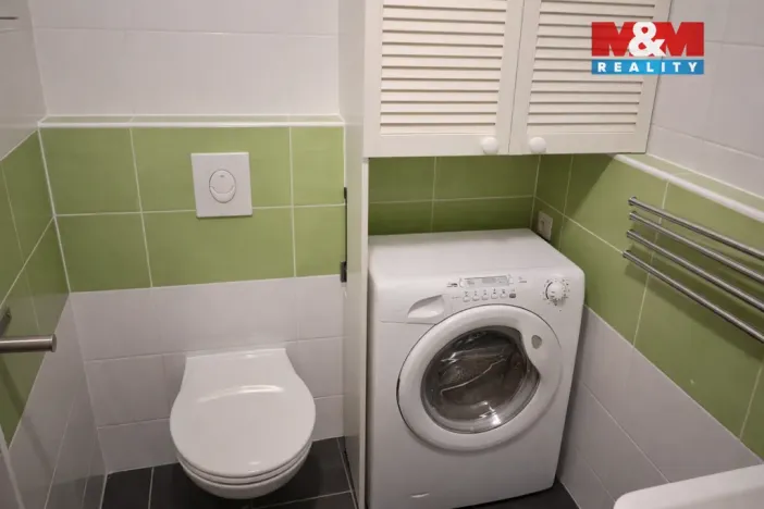 Pronájem bytu 2+kk, Praha - Letňany, Tupolevova, 47 m2