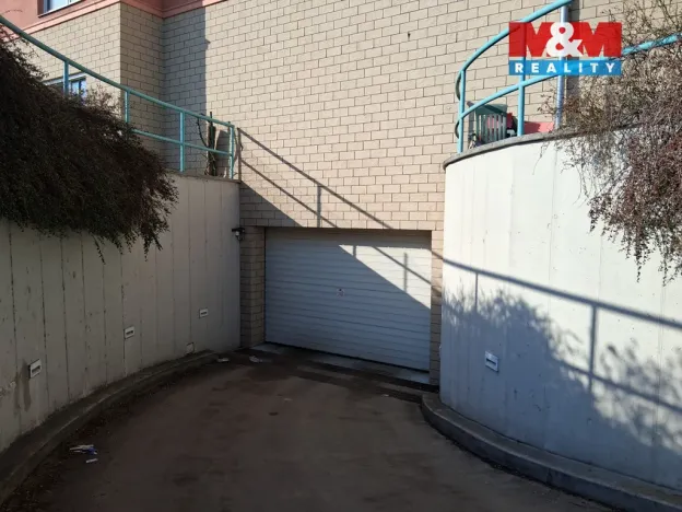 Pronájem bytu 2+kk, Praha - Letňany, Tupolevova, 47 m2