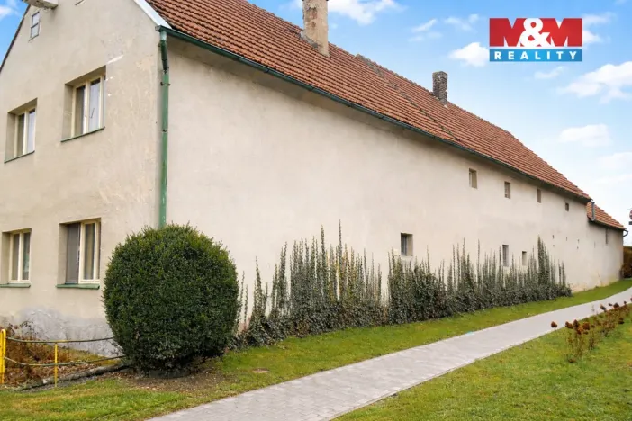 Prodej rodinného domu, Spomyšl, 350 m2