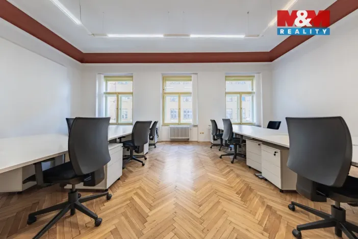 Pronájem kanceláře, Praha - Vinohrady, náměstí Míru, 92 m2