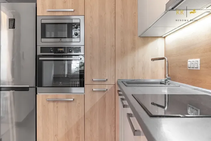 Prodej bytu 3+1, Brno, Krymská, 70 m2