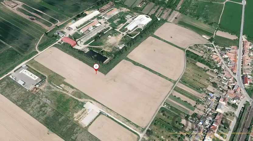 Prodej podílu komerčního pozemku, Moravský Písek, 1525 m2