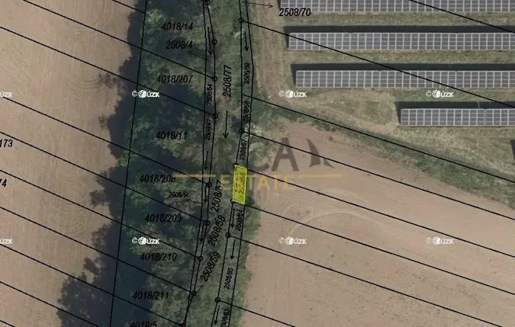 Prodej pole, Kyjov, 2459 m2