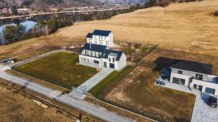 Prodej rodinného domu, Slapy, 202 m2