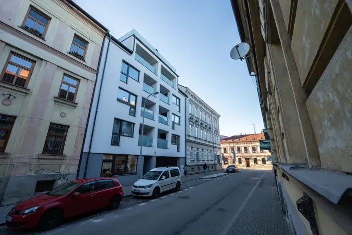 Pronájem bytu 1+kk, České Budějovice, Štítného, 27 m2