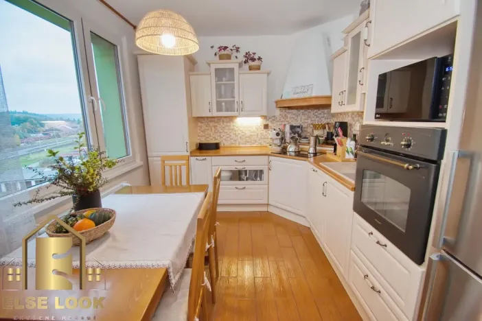 Prodej bytu 3+1, Meziměstí, 5. května, 73 m2