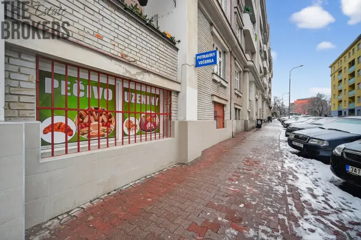 Prodej bytu 2+1, Praha - Žižkov, Ambrožova, 72 m2