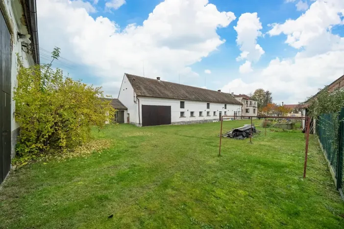 Prodej zemědělské usedlosti, Soběkury, 285 m2