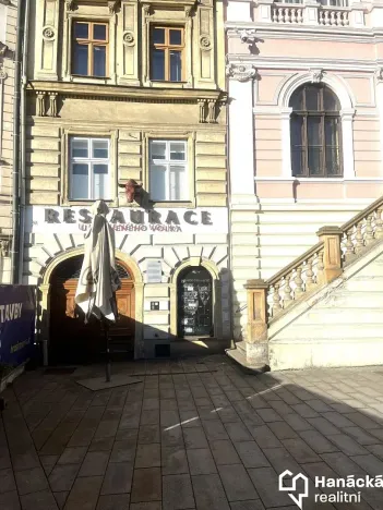 Pronájem bytu 1+1, Olomouc, Dolní náměstí, 53 m2