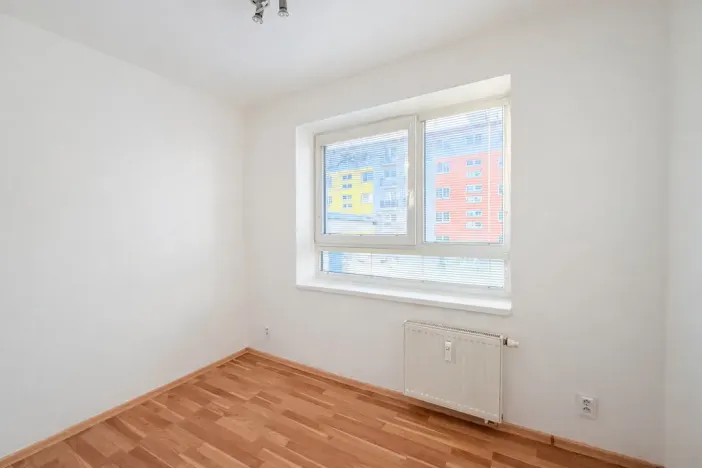 Pronájem bytu 2+kk, Milovice - Mladá, Braniborská, 30 m2