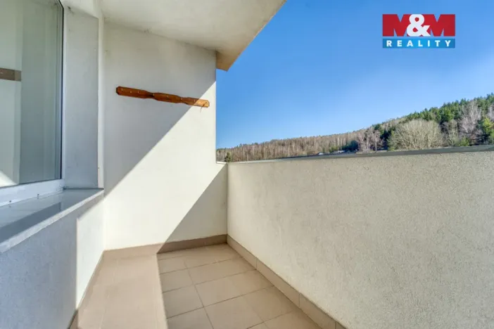 Prodej bytu 2+1, Karlovy Vary - Doubí, Modenská, 60 m2