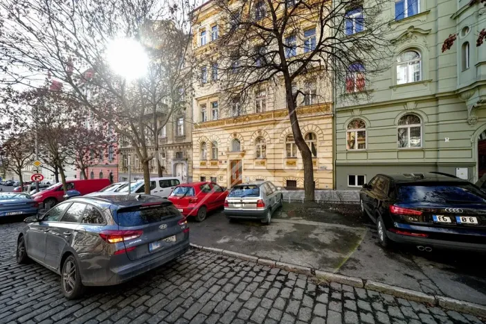 Pronájem bytu 3+kk, Praha - Vršovice, Estonská, 85 m2