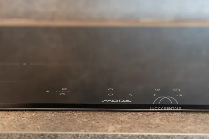 Pronájem bytu 1+kk, Praha - Chodov, Líbalova, 27 m2