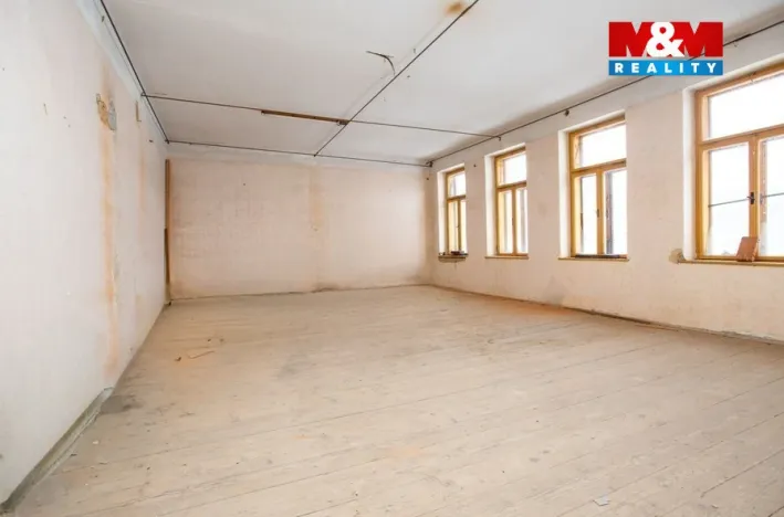 Prodej rodinného domu, Obrataň - Vintířov, 440 m2