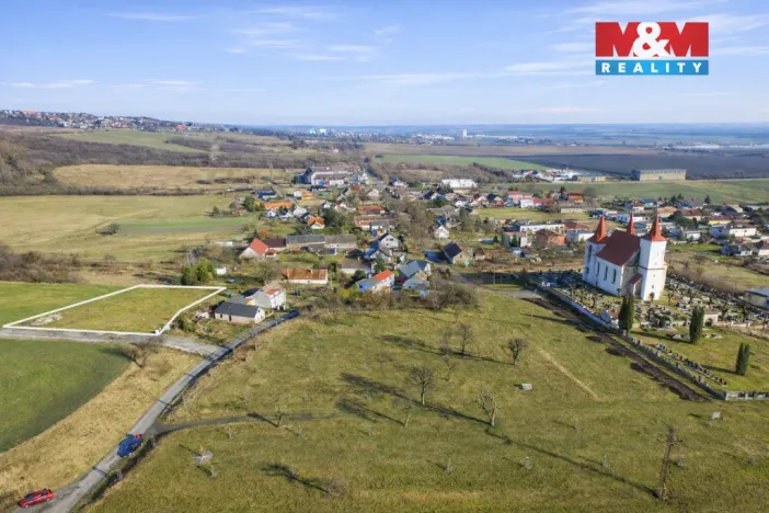 Prodej pozemku pro bydlení, Dobrovice - Sýčina, 1824 m2