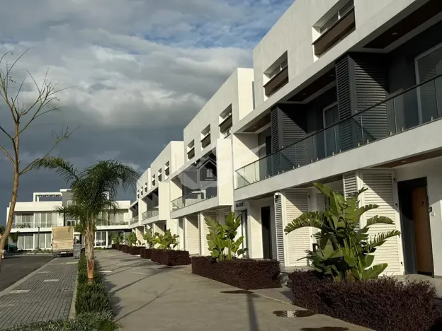 Prodej bytu 1+1, Trikomo, Kypr, 60 m2