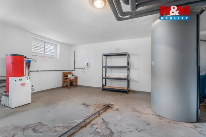 Prodej činžovního domu, Milovice, Topolová, 3337 m2