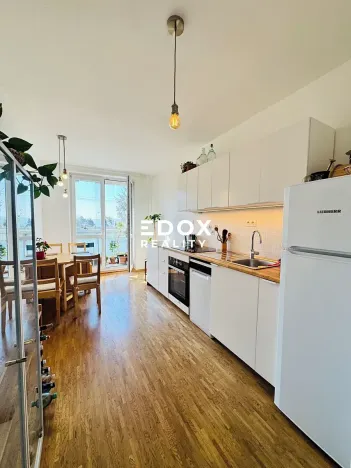 Prodej bytu 4+1, Praha - Modřany, Pertoldova, 89 m2