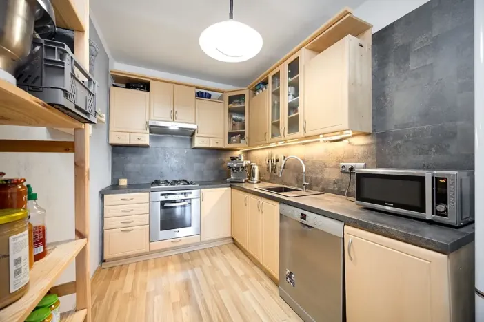 Prodej bytu 3+kk, Praha - Petrovice, Rezlerova, 63 m2