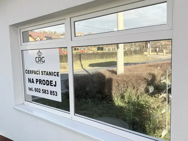 Prodej komerční nemovitosti, Kly, 781 m2