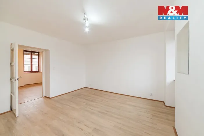 Pronájem bytu 2+1, Náměšť nad Oslavou, Zámek, 61 m2